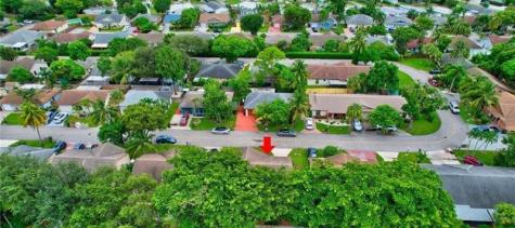 4685 Pine Grove Drive Delray Beach FL 33445
