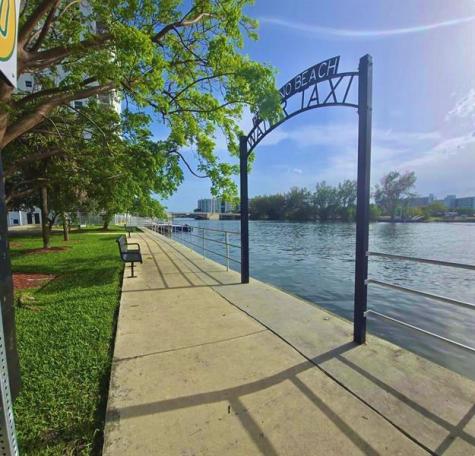 3225 NE 16th Street Pompano Beach FL 33062