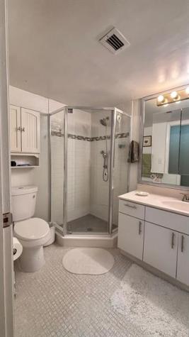 800 NE 195th Street Miami FL 33179