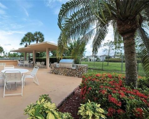 800 NE 195th Street Miami FL 33179