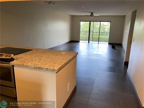 290 Racquet Club Road Weston FL 33326
