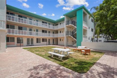 1857 Jefferson Street Hollywood FL 33020
