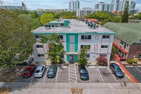 1857 Jefferson Street Hollywood FL 33020