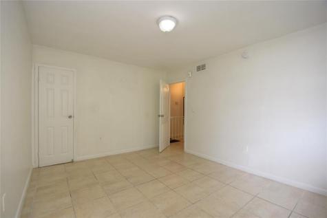 1790 NW 55th Avenue Lauderhill FL 33313