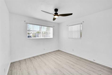 2409 Taft Street Hollywood FL 33020