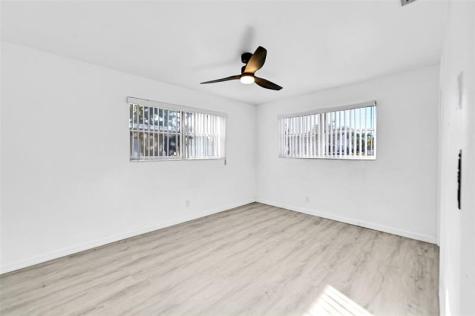 2409 Taft Street Hollywood FL 33020