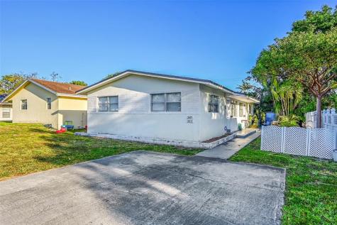 2409 Taft Street Hollywood FL 33020
