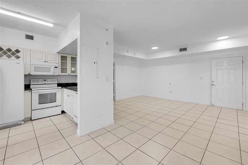 1 Glen Royal Parkway Miami FL 33125