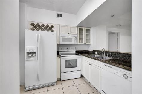 1 Glen Royal Parkway Miami FL 33125