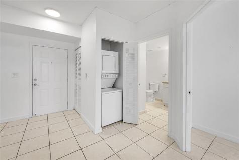 1 Glen Royal Parkway Miami FL 33125