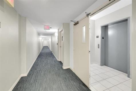 1 Glen Royal Parkway Miami FL 33125