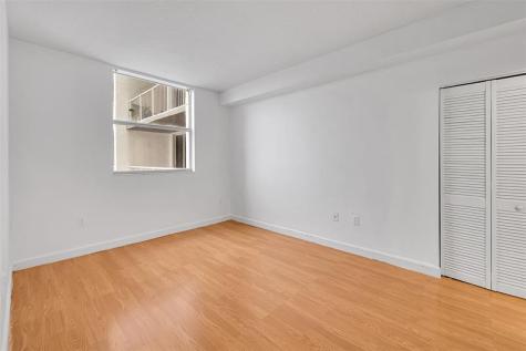 1 Glen Royal Parkway Miami FL 33125
