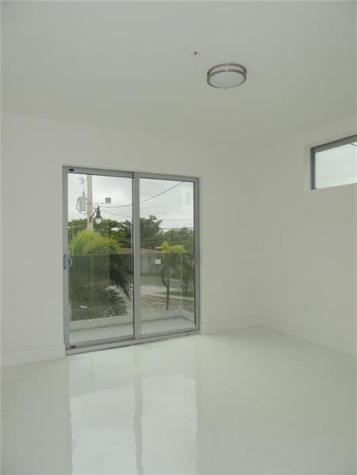 510 Foster Road Hallandale Beach FL 33009