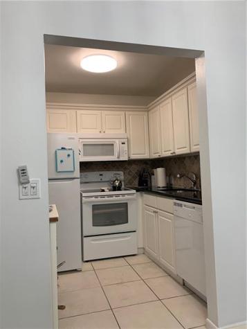 330 Mansfield H Boca Raton FL 33434