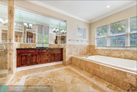 3733 Solana Road Miami FL 33133