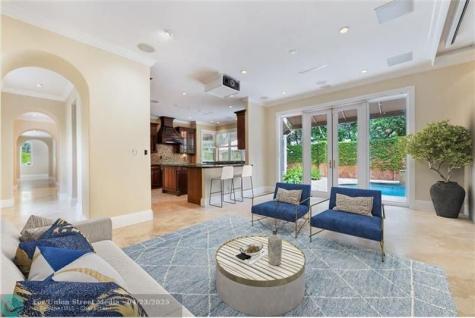 3733 Solana Road Miami FL 33133