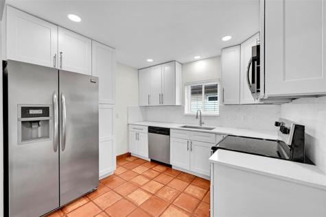 4620 NE 1st Terrace Fort Lauderdale FL 33334