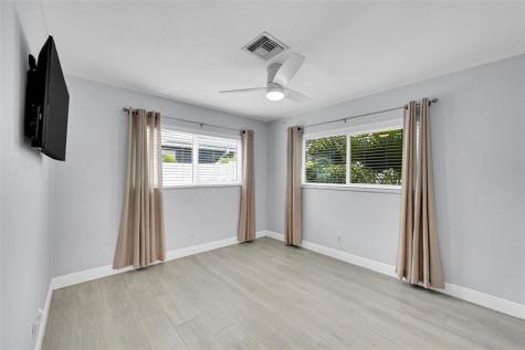 4620 NE 1st Terrace Fort Lauderdale FL 33334