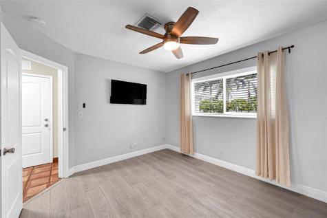 4620 NE 1st Terrace Fort Lauderdale FL 33334