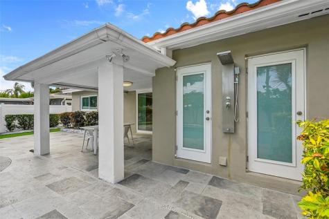 4620 NE 1st Terrace Fort Lauderdale FL 33334