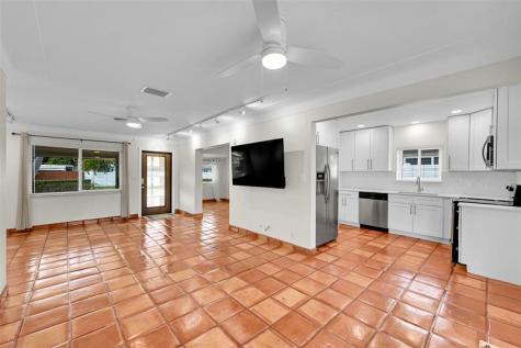 4620 NE 1st Terrace Fort Lauderdale FL 33334