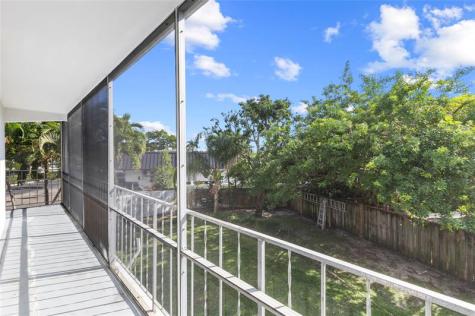 2182 NE 5th Circle Boca Raton FL 33431