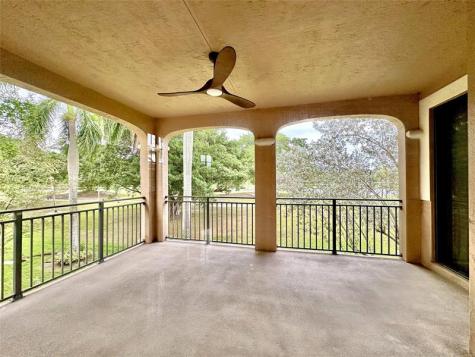 2669 Center Court Drive Weston FL 33332