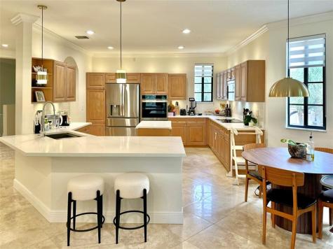 2669 Center Court Drive Weston FL 33332