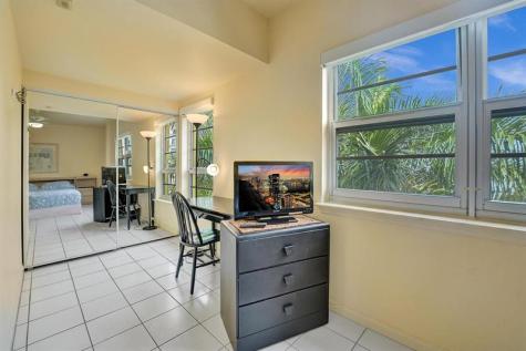 341 N Birch Road Fort Lauderdale FL 33304