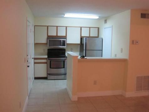 4221 W Mcnab Road Pompano Beach FL 33069