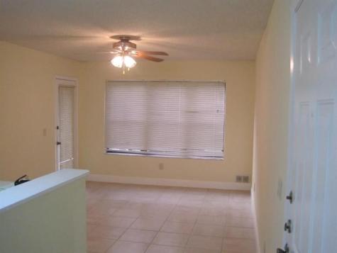 4221 W Mcnab Road Pompano Beach FL 33069