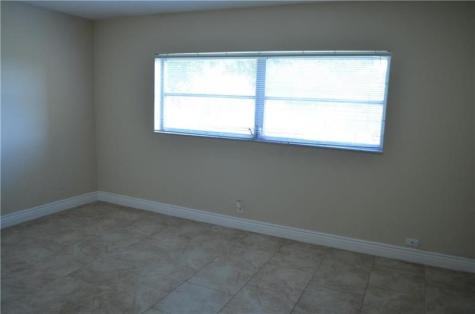 1005 Country Club Drive Margate FL 33063