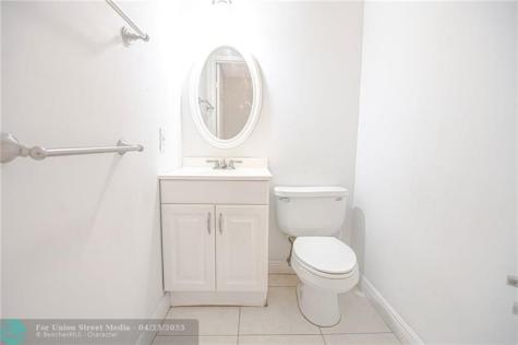 1178 NW 124th Avenue Miami FL 33182