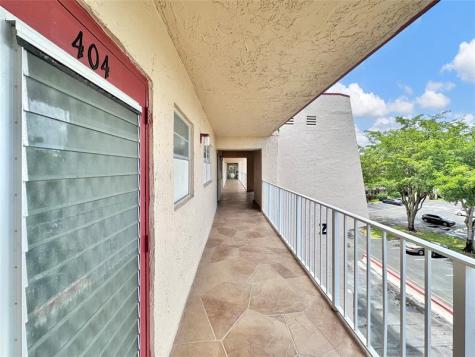 1005 Country Club Drive Margate FL 33063