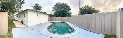 801 NE 36th Street Oakland Park FL 33334