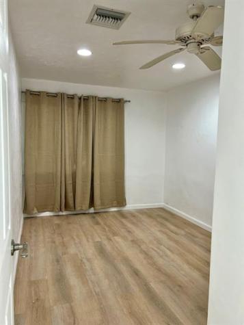 801 NE 36th Street Oakland Park FL 33334