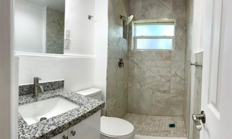 801 NE 36th Street Oakland Park FL 33334