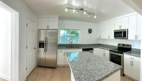801 NE 36th Street Oakland Park FL 33334