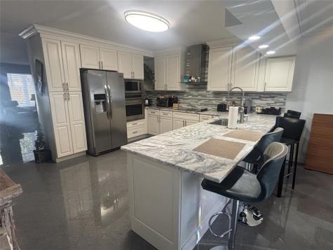 2820 NE 49th Street Fort Lauderdale FL 33308