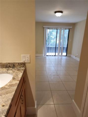 651 N University Drive Plantation FL 33324