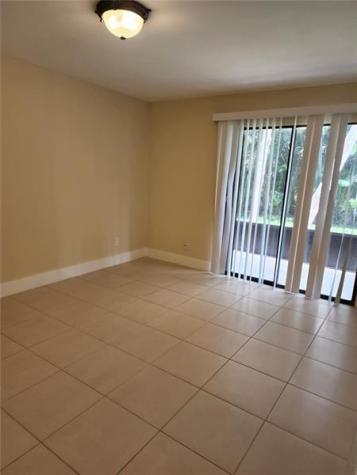 651 N University Drive Plantation FL 33324