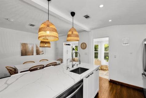 1636 NE 4th Court Fort Lauderdale FL 33301