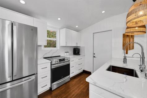 1636 NE 4th Court Fort Lauderdale FL 33301