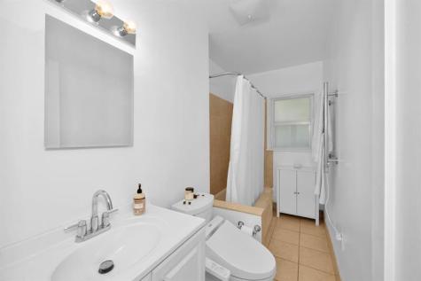1636 NE 4th Court Fort Lauderdale FL 33301