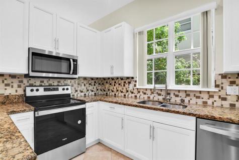 3432 NE 15th Avenue Oakland Park FL 33334