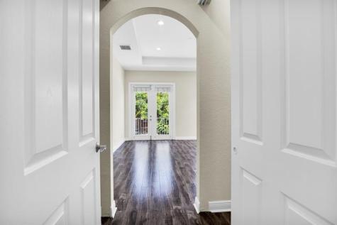 3432 NE 15th Avenue Oakland Park FL 33334