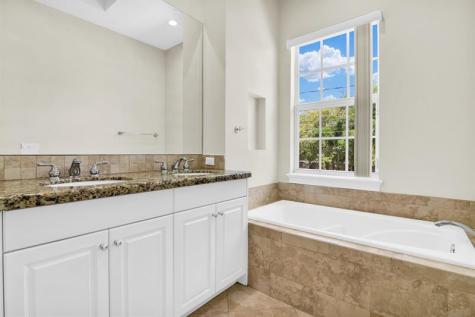 3432 NE 15th Avenue Oakland Park FL 33334