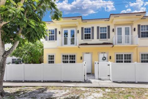 3432 NE 15th Avenue Oakland Park FL 33334