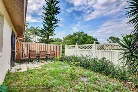 7958 Piper Lane Lake Worth FL 33463