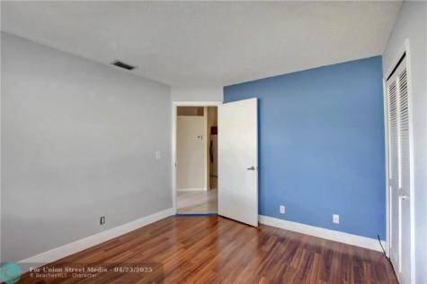 7958 Piper Lane Lake Worth FL 33463